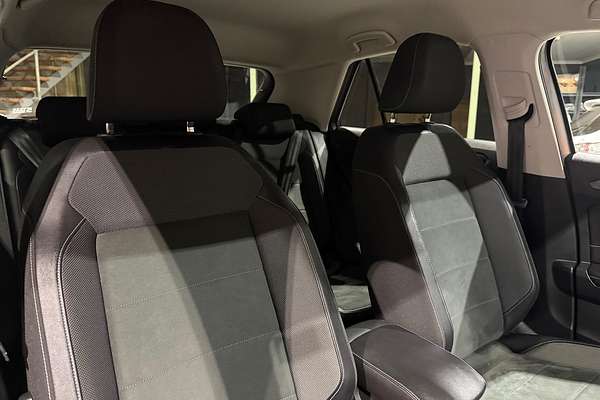 2022 Volkswagen T-Roc 110TSI Style D11