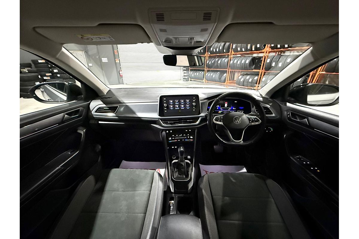 2022 Volkswagen T-Roc 110TSI Style D11