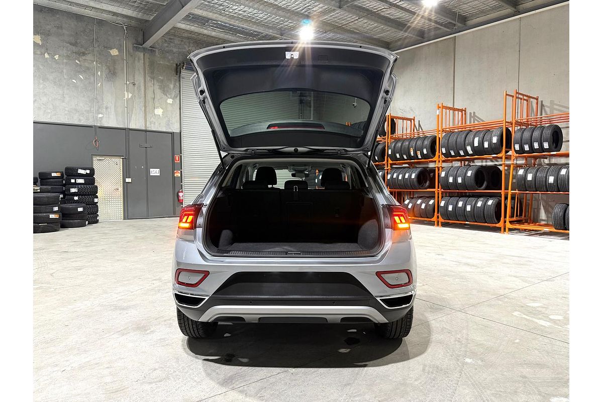 2022 Volkswagen T-Roc 110TSI Style D11