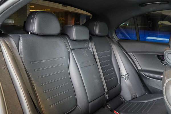 2023 Mercedes-Benz C-Class C300 W206