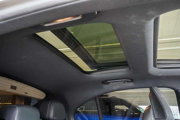 2023 Mercedes-Benz C-Class C300 W206