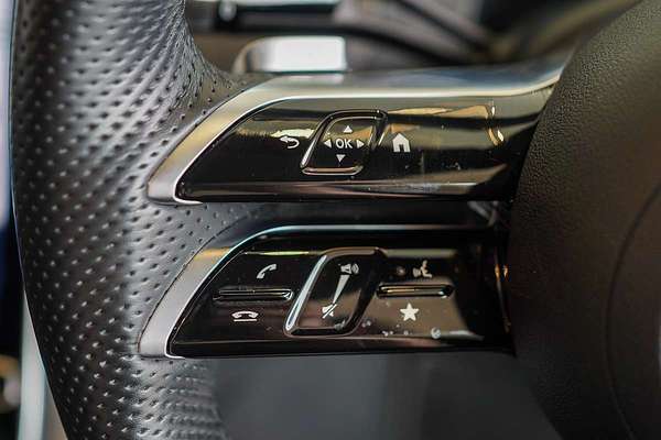 2023 Mercedes-Benz C-Class C300 W206