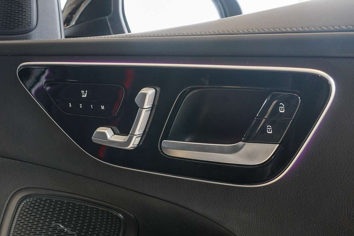 2023 Mercedes-Benz C-Class C300 W206