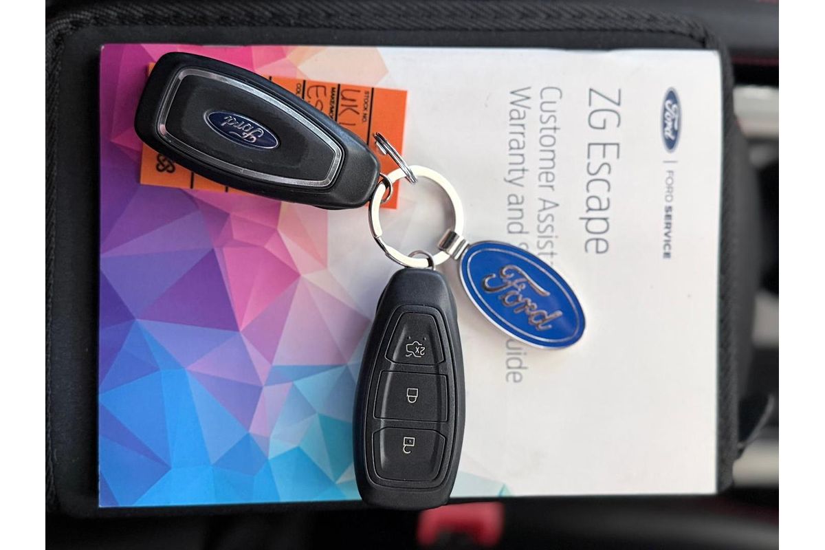 2019 Ford Escape ST-Line ZG