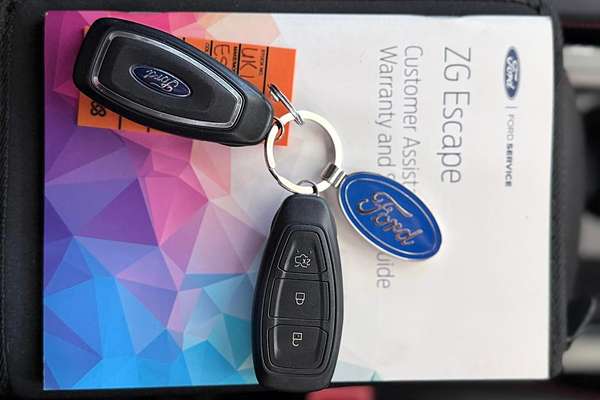 2019 Ford Escape ST-Line ZG