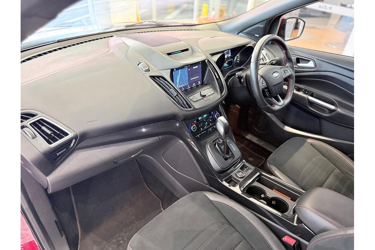 2019 Ford Escape ST-Line ZG