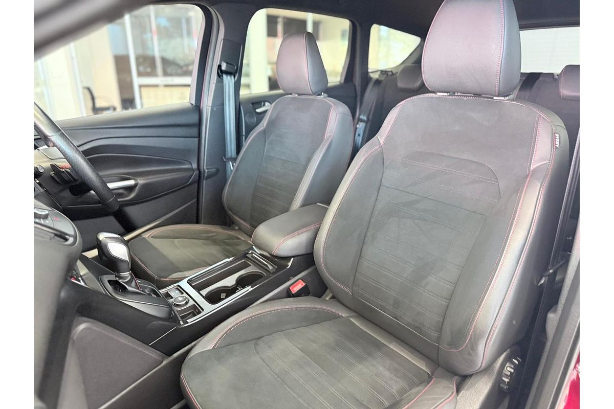 2019 Ford Escape ST-Line ZG