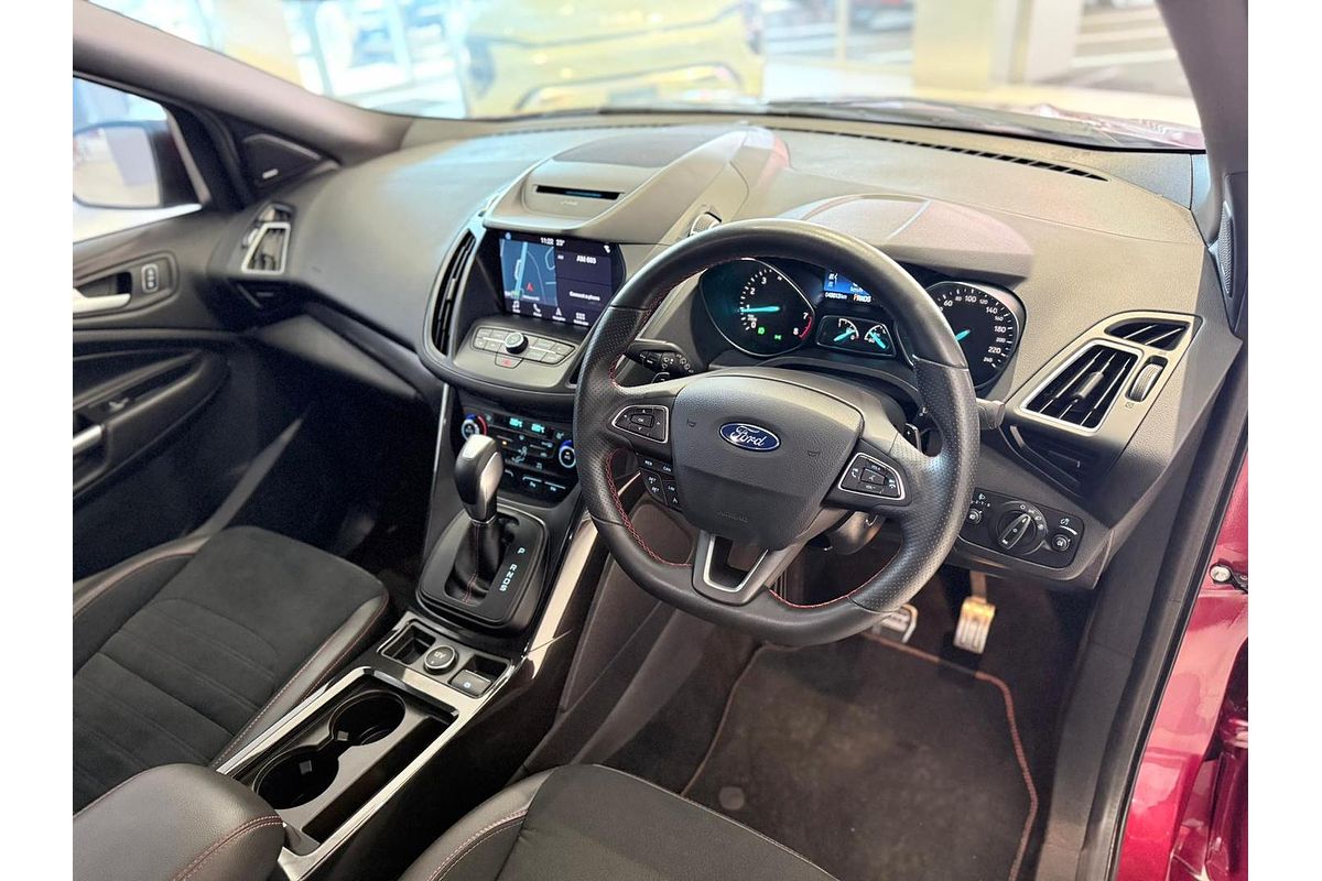 2019 Ford Escape ST-Line ZG
