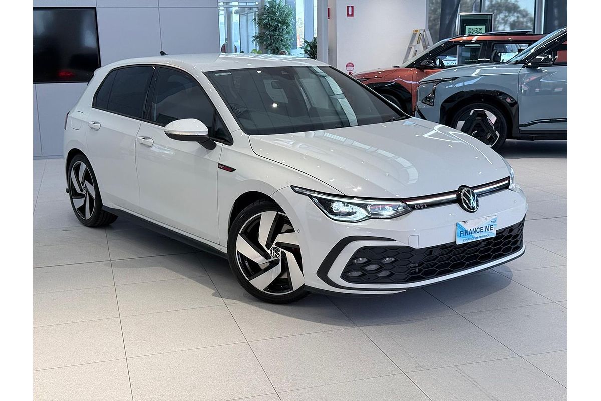 2022 Volkswagen Golf GTI 8