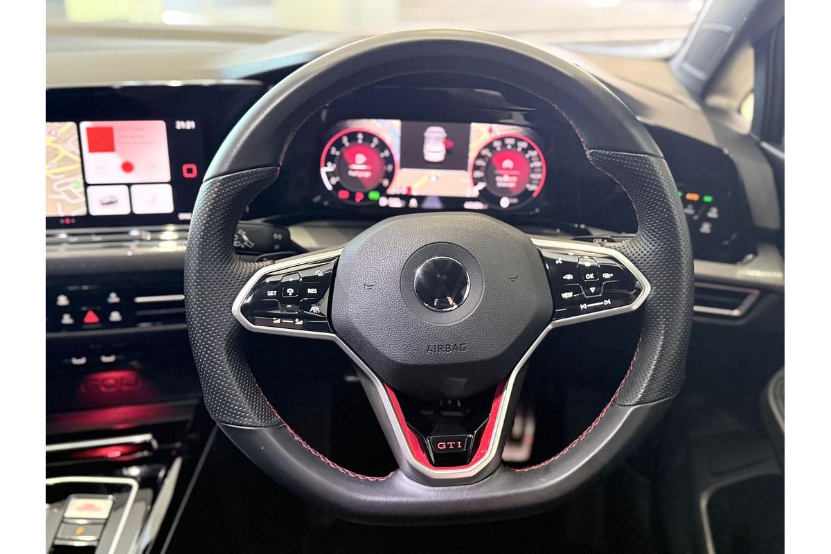 2022 Volkswagen Golf GTI 8