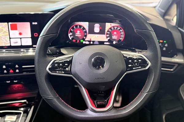 2022 Volkswagen Golf GTI 8