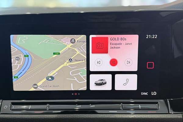 2022 Volkswagen Golf GTI 8