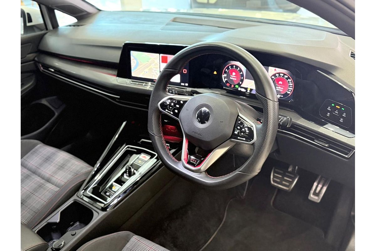 2022 Volkswagen Golf GTI 8