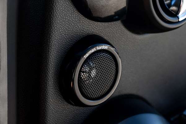 2020 MINI Hatch Cooper Classic F55 LCI