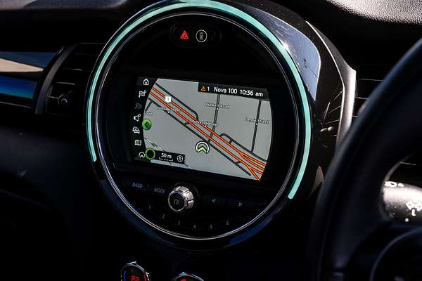 2020 MINI Hatch Cooper Classic F55 LCI