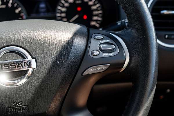 2017 Nissan Pathfinder ST-L R52 Series II