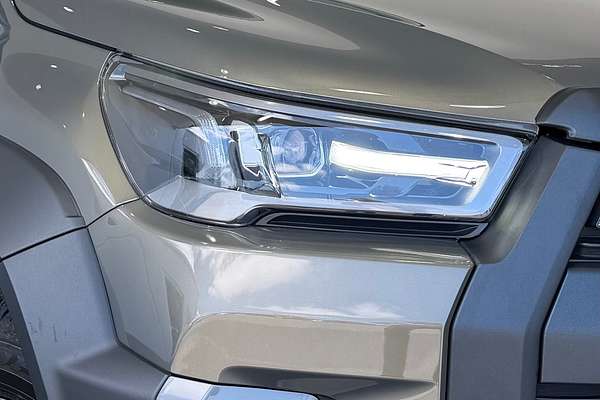 2024 Toyota Hilux Rogue 48V GUN126R 4X4
