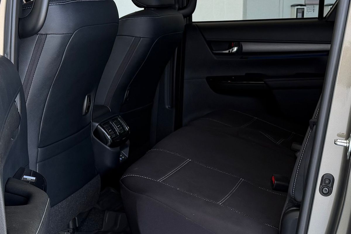 2024 Toyota Hilux Rogue 48V GUN126R 4X4