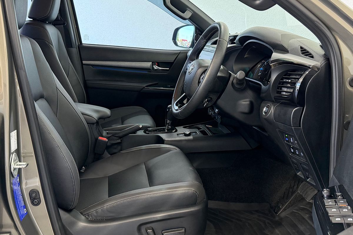2024 Toyota Hilux Rogue 48V GUN126R 4X4