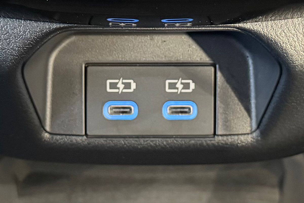 2024 Toyota Hilux Rogue 48V GUN126R 4X4