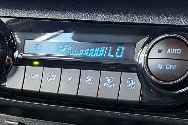 2024 Toyota Hilux Rogue 48V GUN126R 4X4