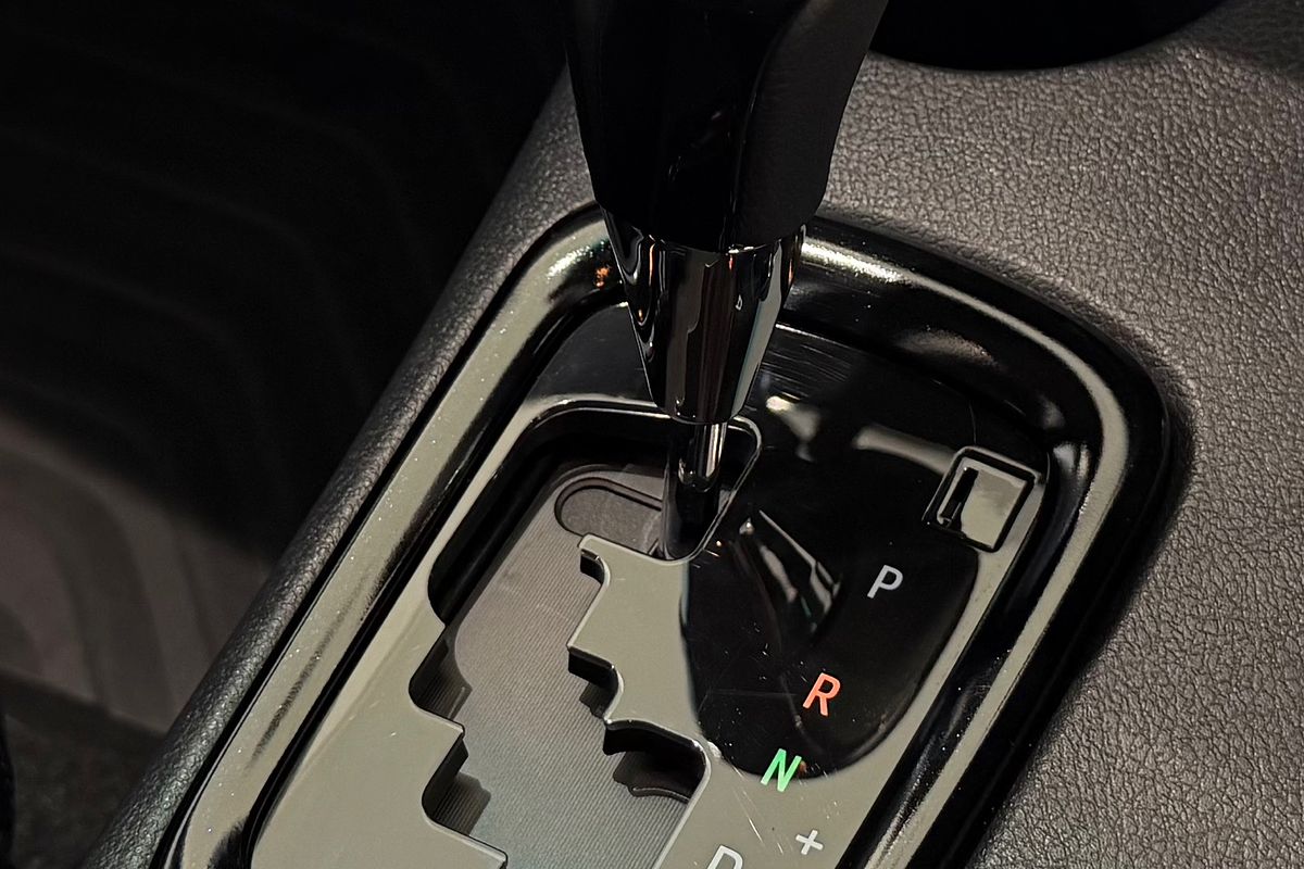 2024 Toyota Hilux Rogue 48V GUN126R 4X4