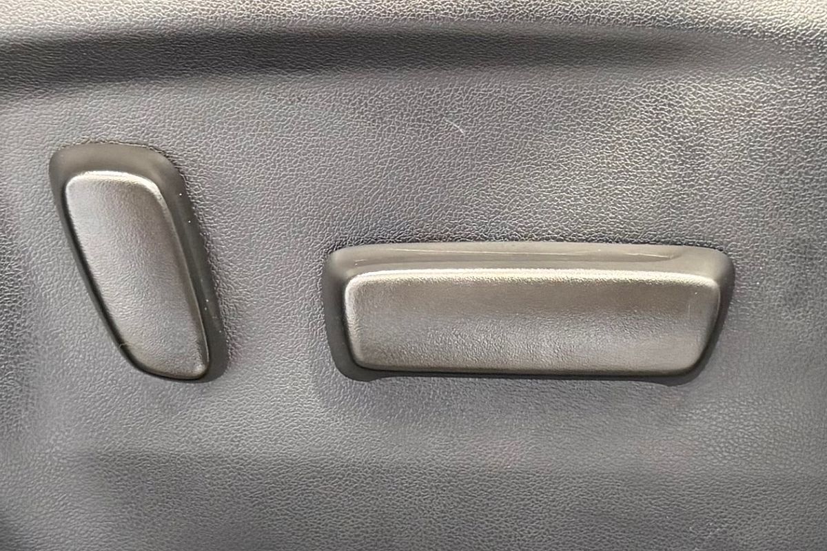 2024 Toyota Hilux Rogue 48V GUN126R 4X4