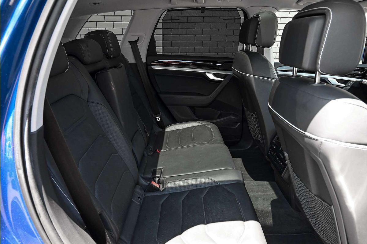 2019 Volkswagen Touareg 190TDI Launch Edition CR