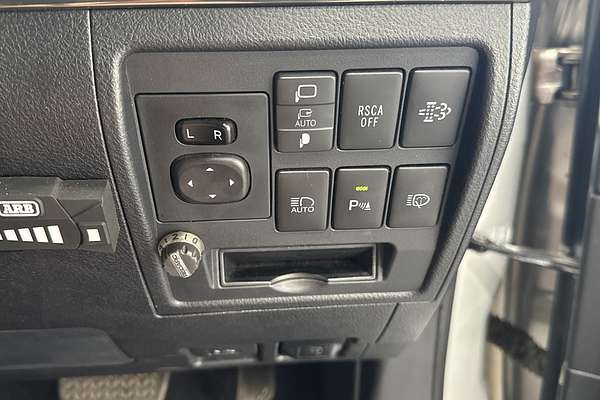 2017 Toyota Landcruiser SAHARA (4x4) VDJ200R MY16