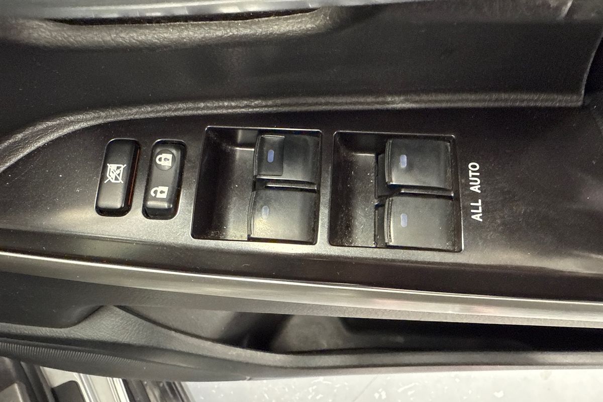 2017 Toyota Landcruiser SAHARA (4x4) VDJ200R MY16