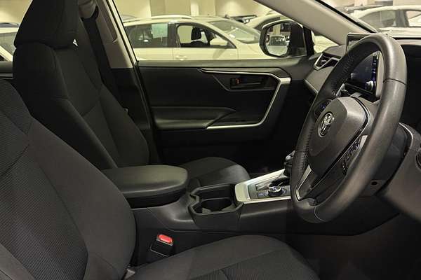 2021 Toyota RAV4 GX AXAH54R