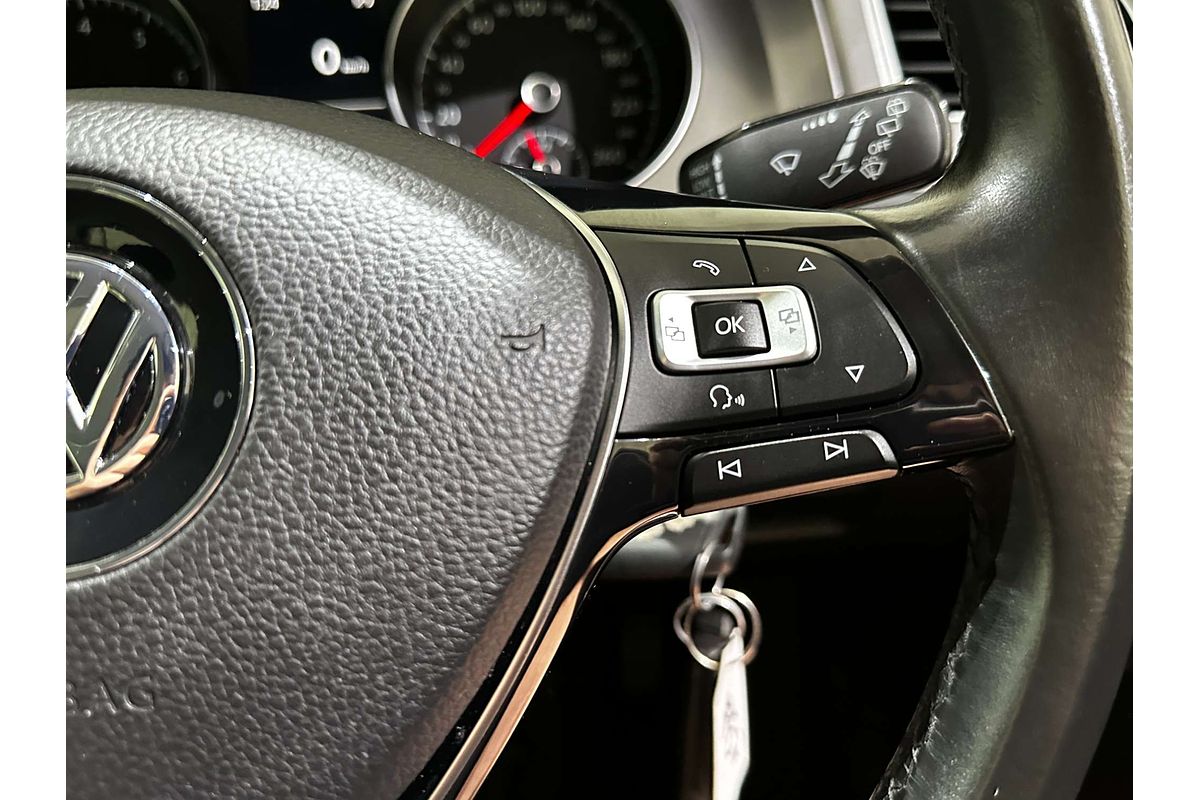 2016 Volkswagen Golf 92TSI Trendline 7