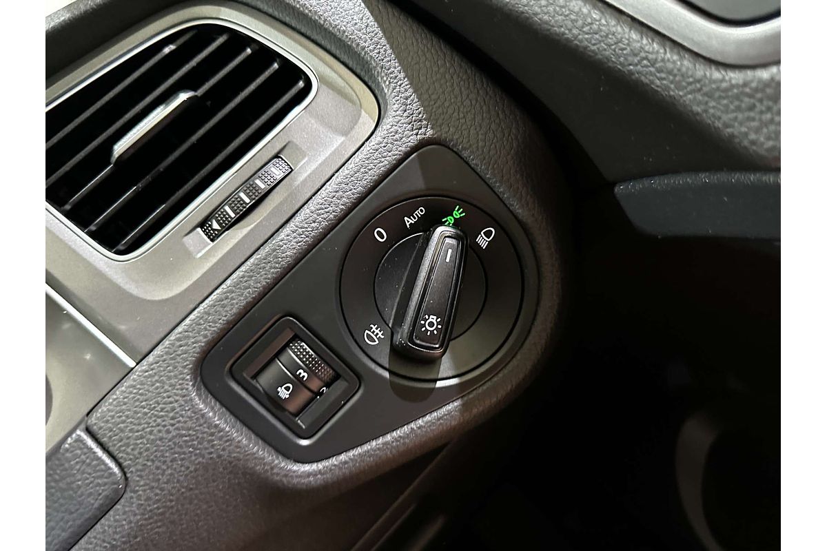 2016 Volkswagen Golf 92TSI Trendline 7