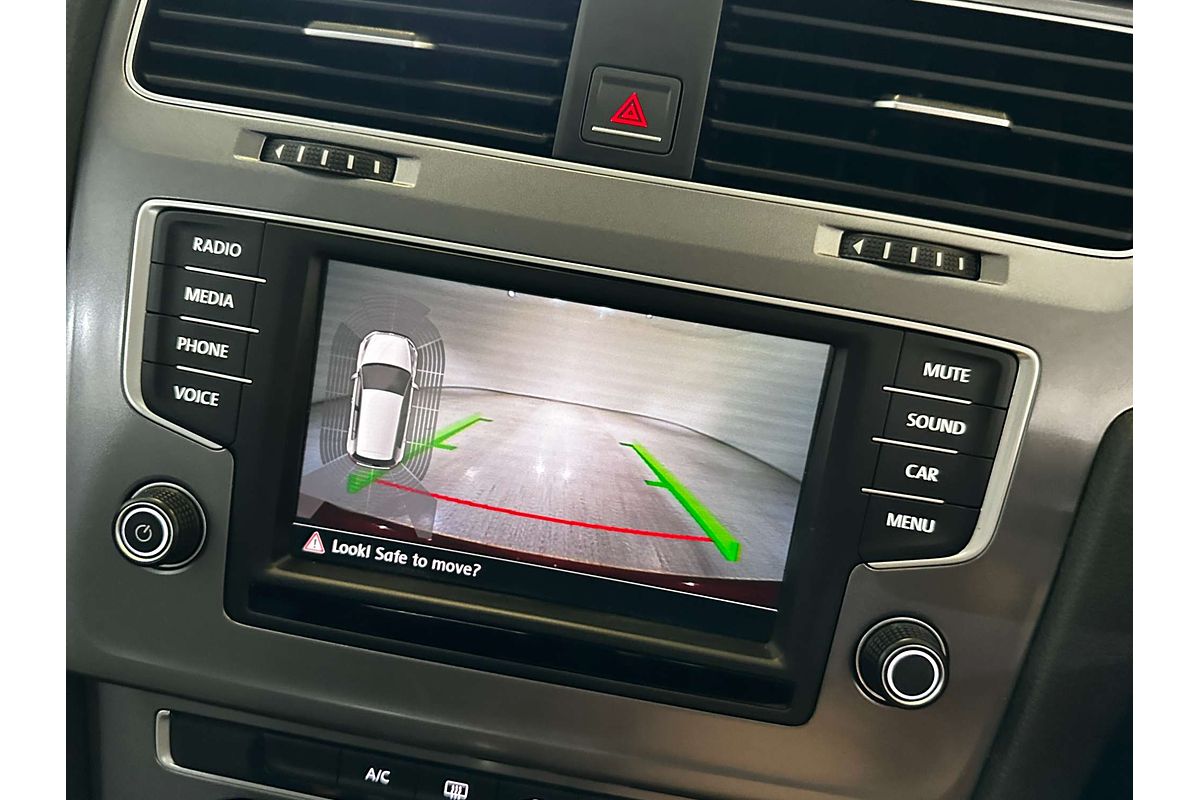 2016 Volkswagen Golf 92TSI Trendline 7