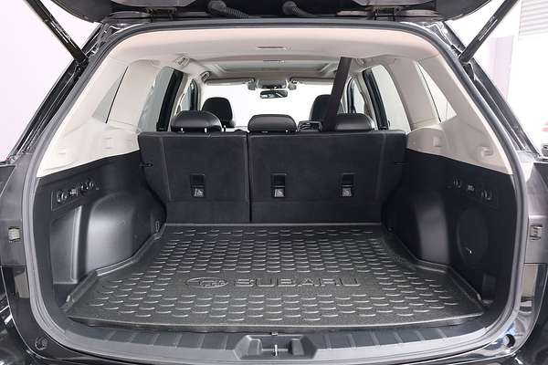 2019 Subaru Forester 2.5i-S S5