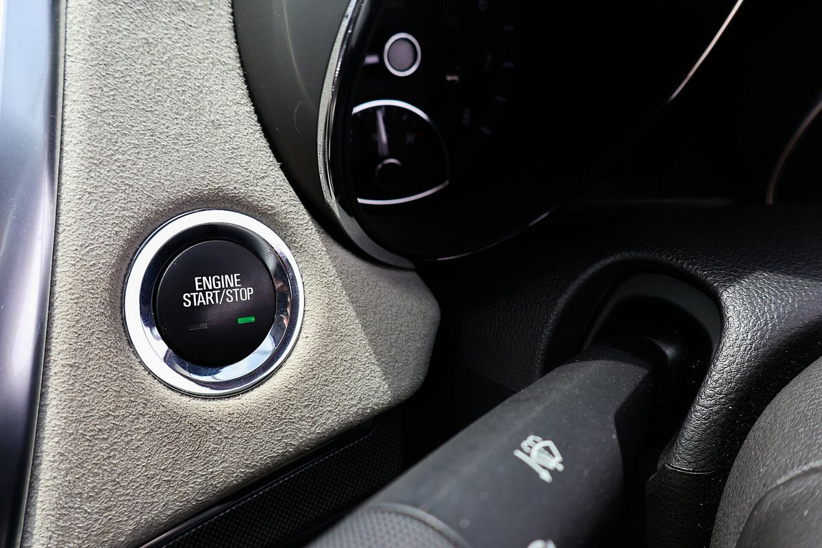 2015 Holden Calais V VF