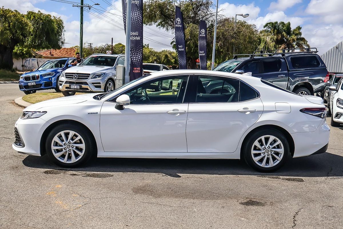 2021 Toyota Camry Ascent AXVH70R