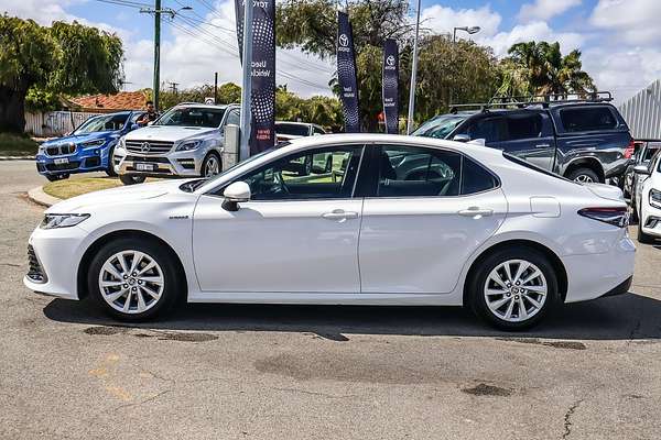 2021 Toyota Camry Ascent AXVH70R