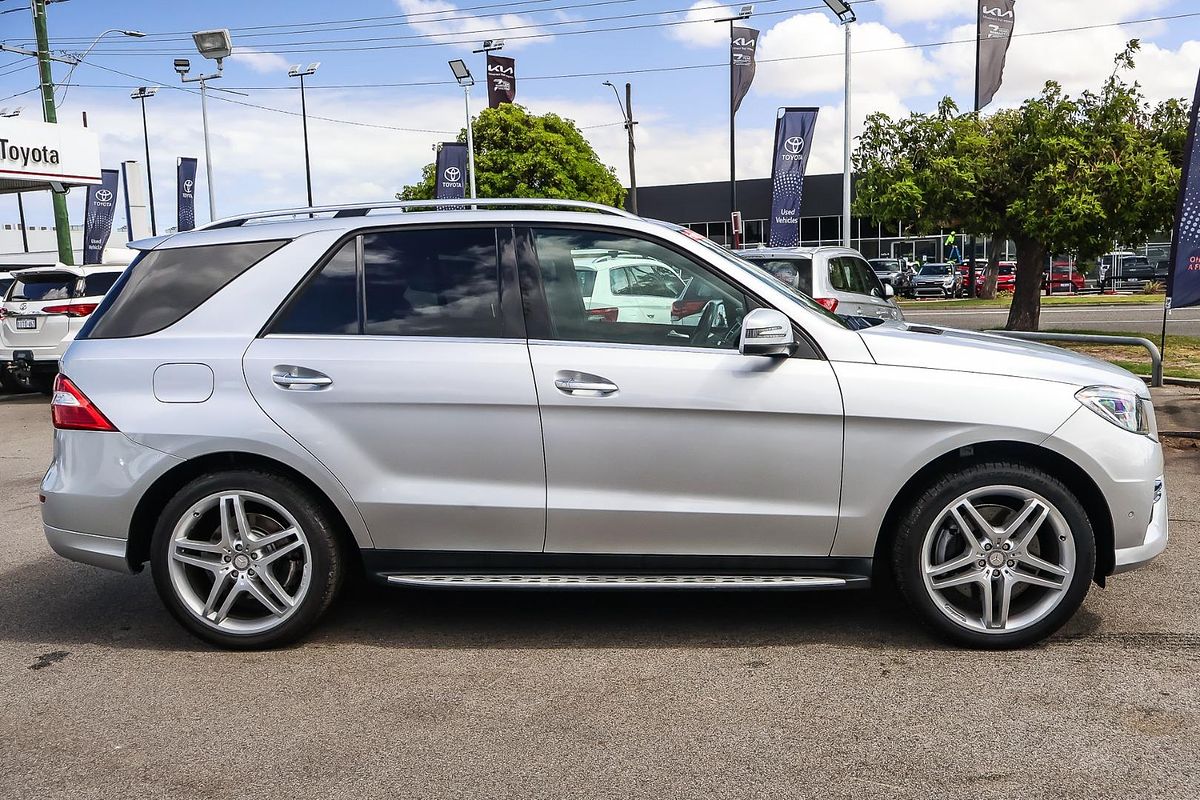 2014 Mercedes-Benz M-Class ML400 W166