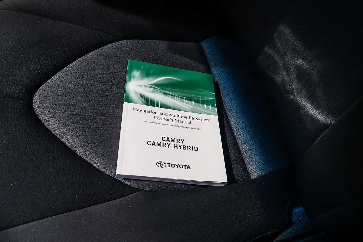 2021 Toyota Camry Ascent AXVH70R