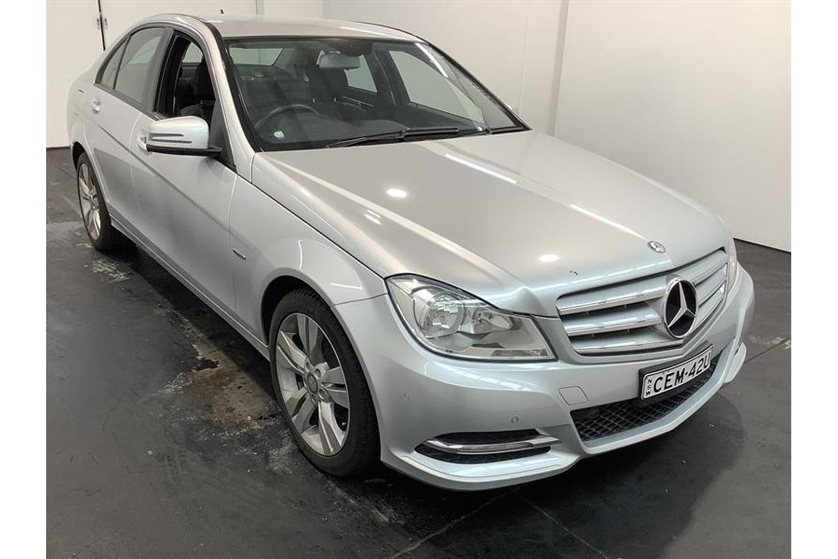 2012 Mercedes-Benz C-Class C200 BlueEFFICIENCY Avantgarde W204
