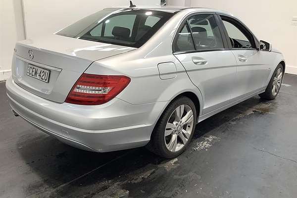 2012 Mercedes-Benz C-Class C200 BlueEFFICIENCY Avantgarde W204
