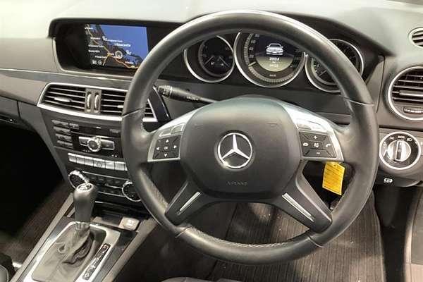 2012 Mercedes-Benz C-Class C200 BlueEFFICIENCY Avantgarde W204