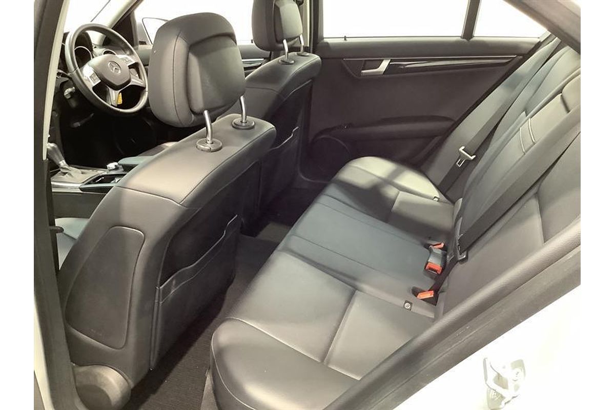 2012 Mercedes-Benz C-Class C200 BlueEFFICIENCY Avantgarde W204