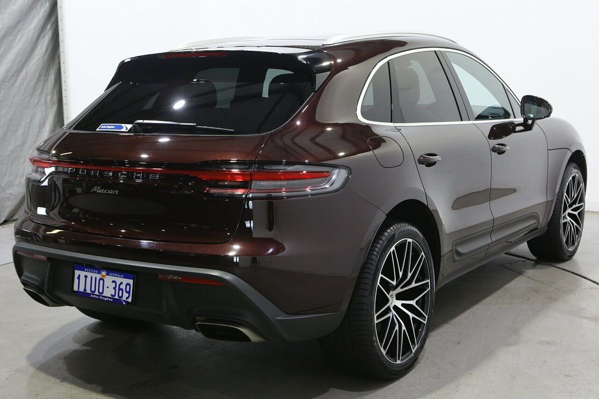 2022 Porsche Macan 95B