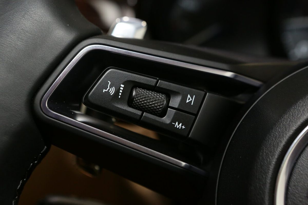 2022 Porsche Macan 95B