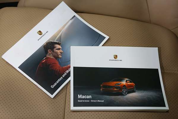 2022 Porsche Macan 95B