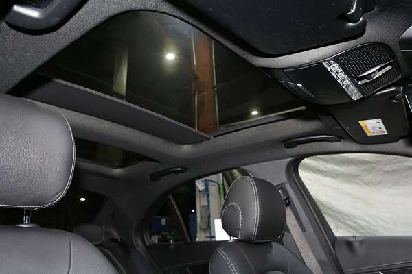 2018 Mercedes-Benz C-Class C300 W205