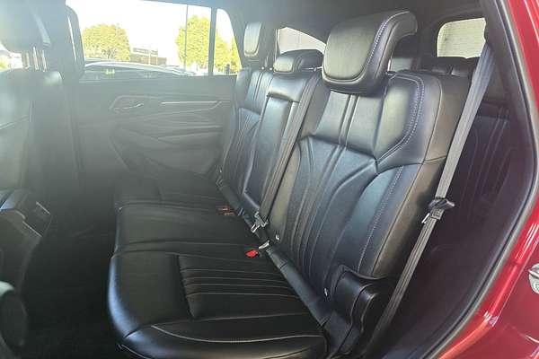 2025 Isuzu MU-X LS-T