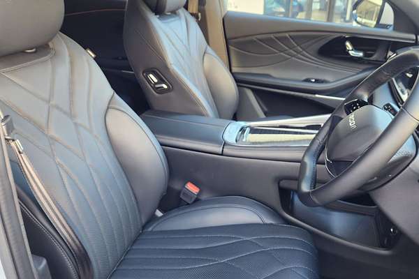 2025 Omoda Omoda 9 Virtue